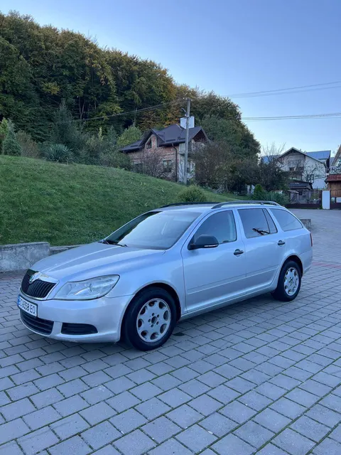 Skoda Octavia A5FL