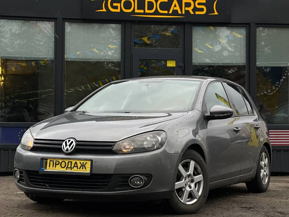 Volkswagen Golf VI