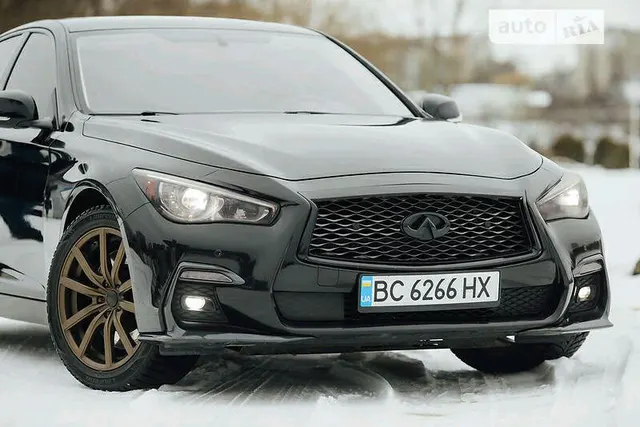 Infiniti Q50 4wd