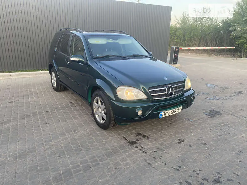 Mercedes-Benz M-Class