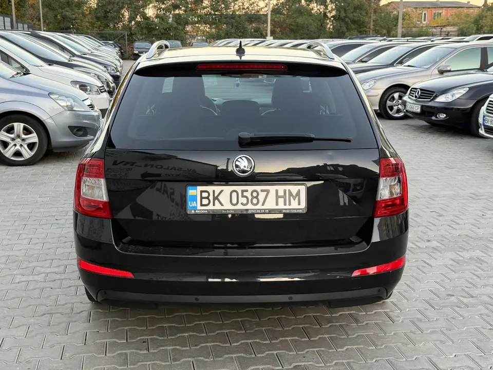 Skoda Octavia — фото 8