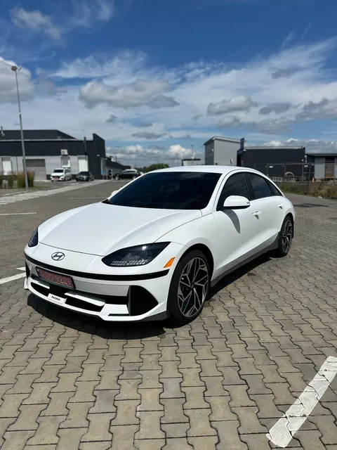 Hyundai Ioniq 6 Sel