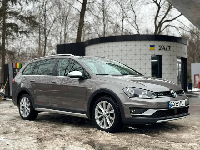 Volkswagen Golf Alltrack