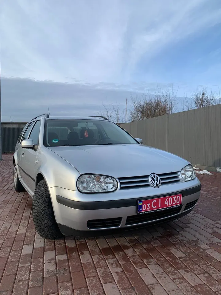 Volkswagen Golf 4