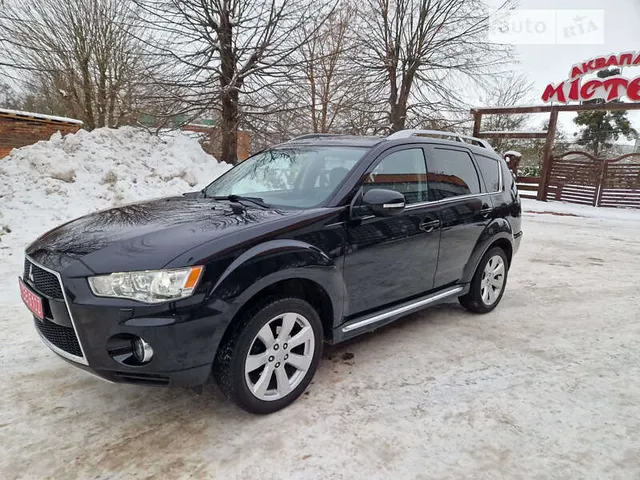 Mitsubishi Outlander