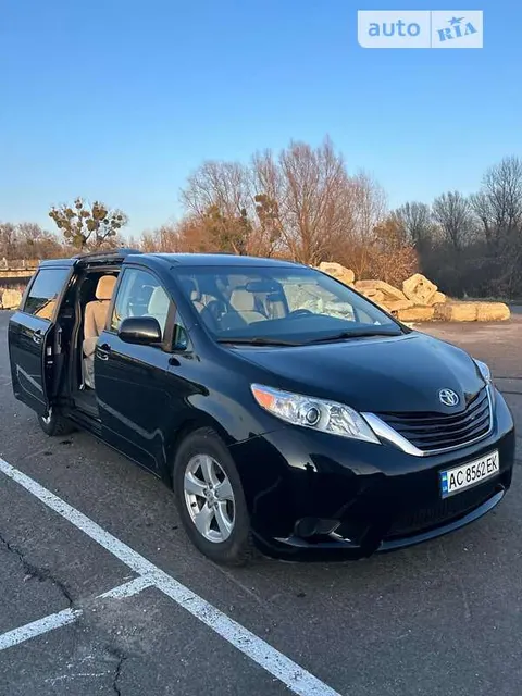Toyota Sienna