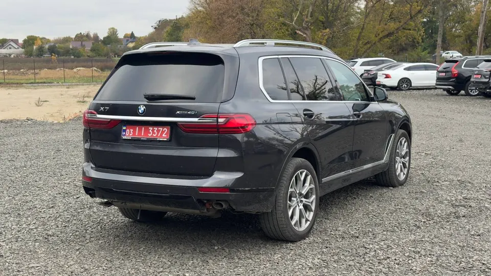 BMW X7 XDRIVE 40 I — фото 3