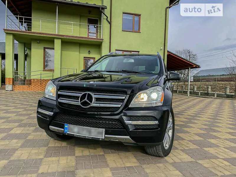 Mercedes-Benz GL 350 2
