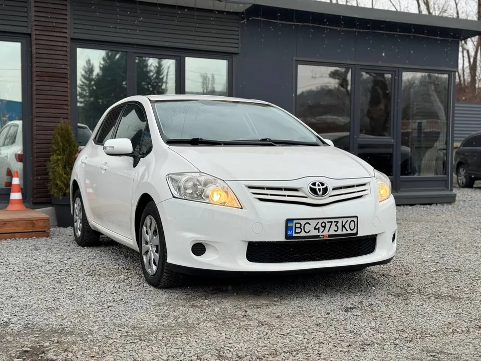 Toyota Auris