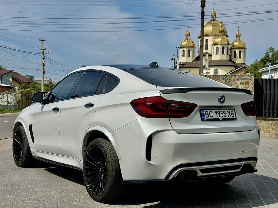 BMW X6M під виплату — фото 8