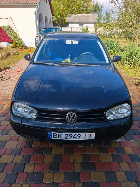 Volkswagen Golf 4