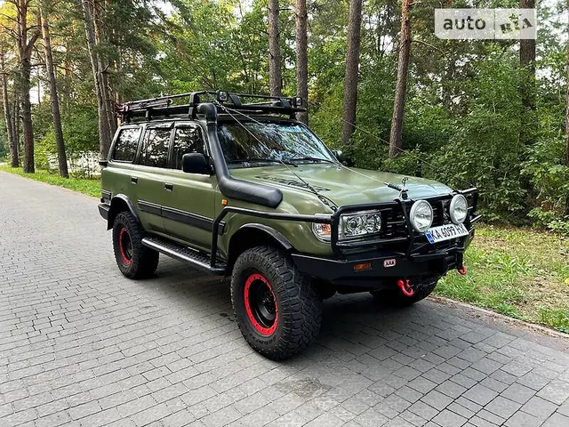 Toyota Land Cruiser 80