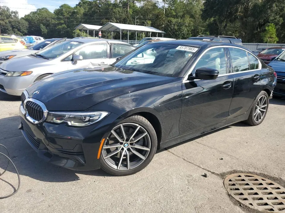BMW 330I