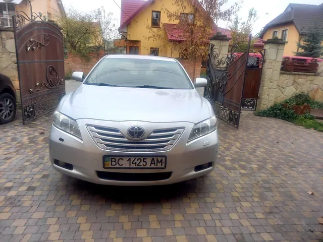 Toyota Один власник. Мотор не