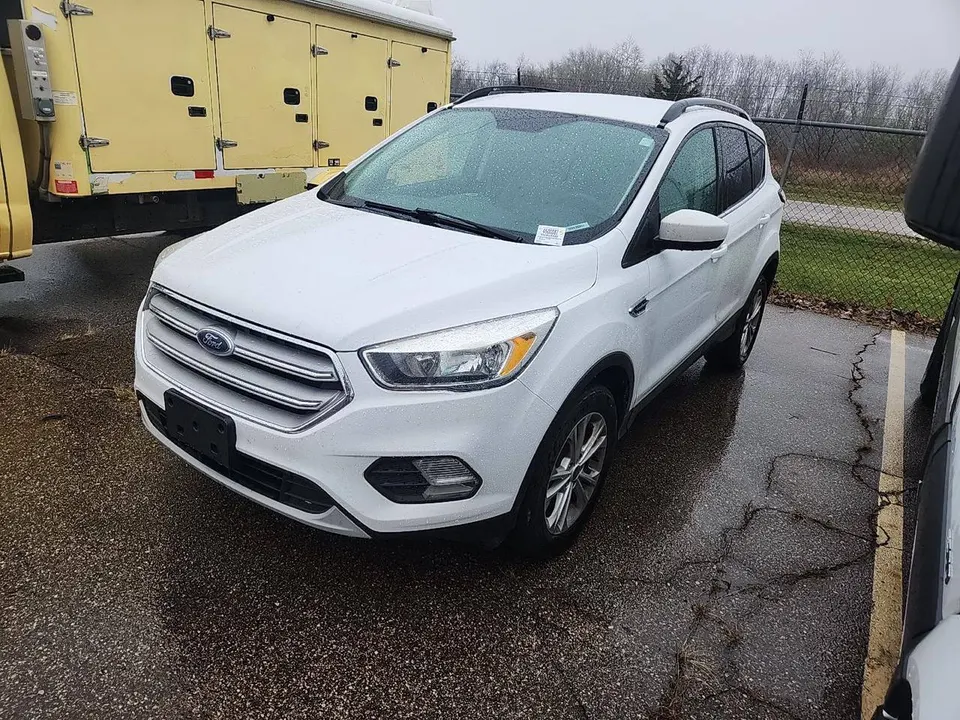 Ford ESCAPE