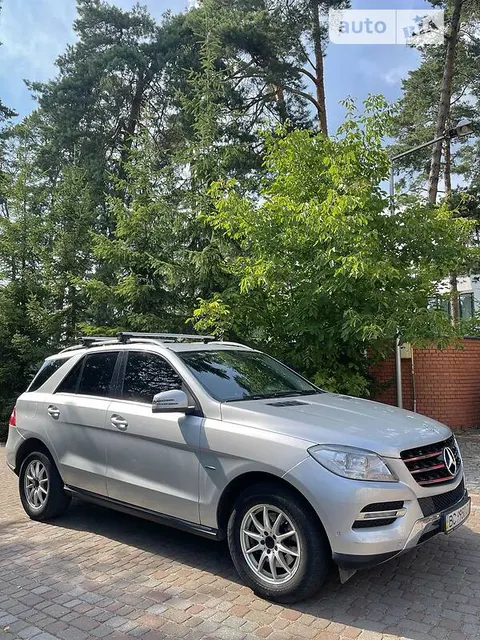Mercedes-Benz M-Class