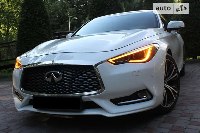 Infiniti Q60