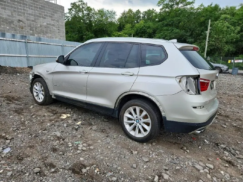 BMW X3 XDRIVE 28 I — фото 4