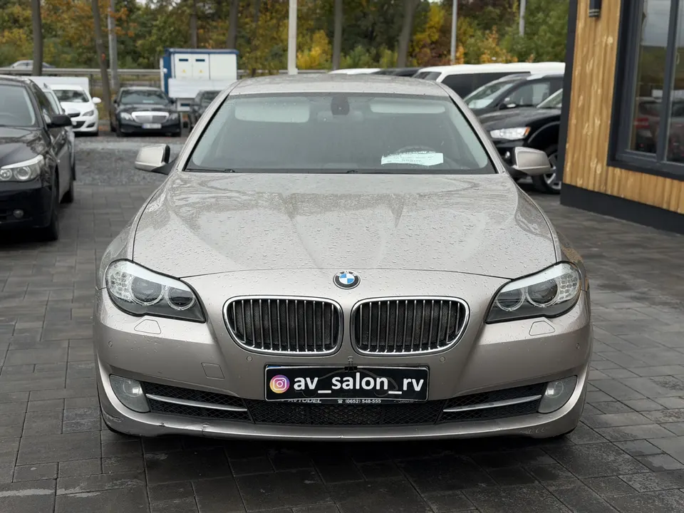 BMW 5 Series — фото 2