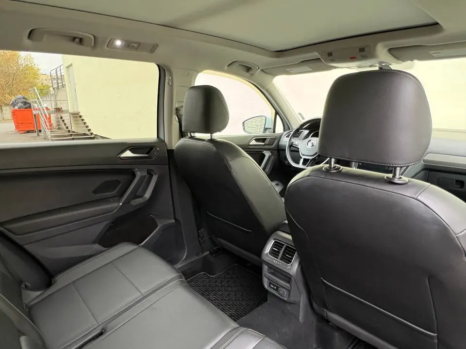 Volkswagen Tiguan — фото 10