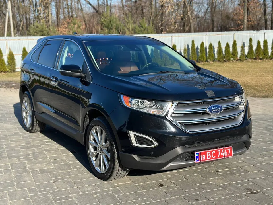 Ford EDGE TITANIUM