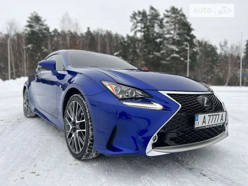 Lexus RC