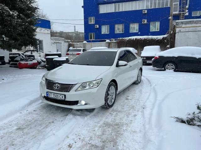 Toyota Камри 2.5 газ бензин