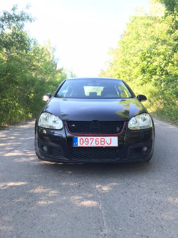 Volkswagen Golf V