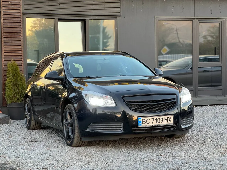 Opel Insignia 2.0D