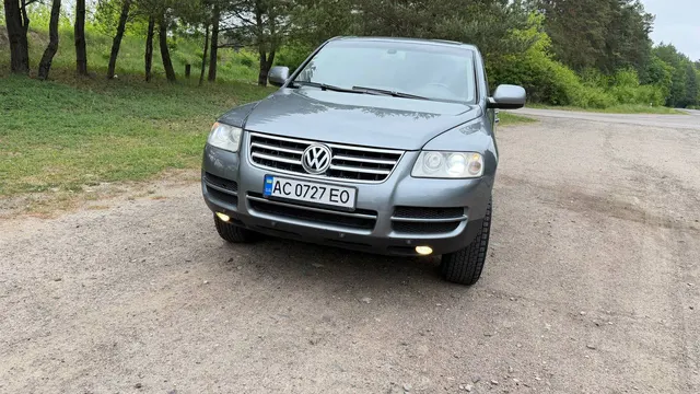 Volkswagen Touareg