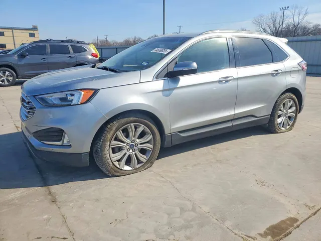 Ford Edge Titanium