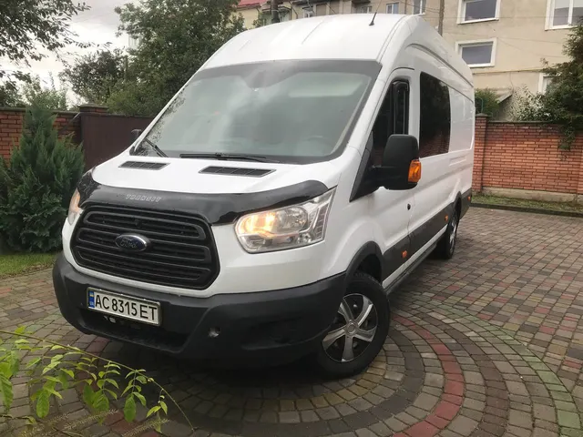 Ford Transit пас