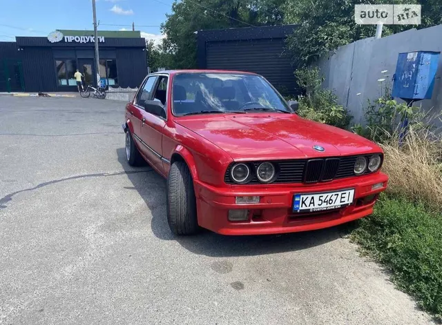 BMW E30