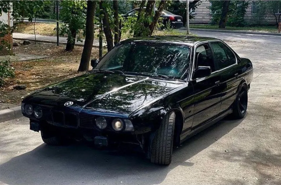 BMW E34