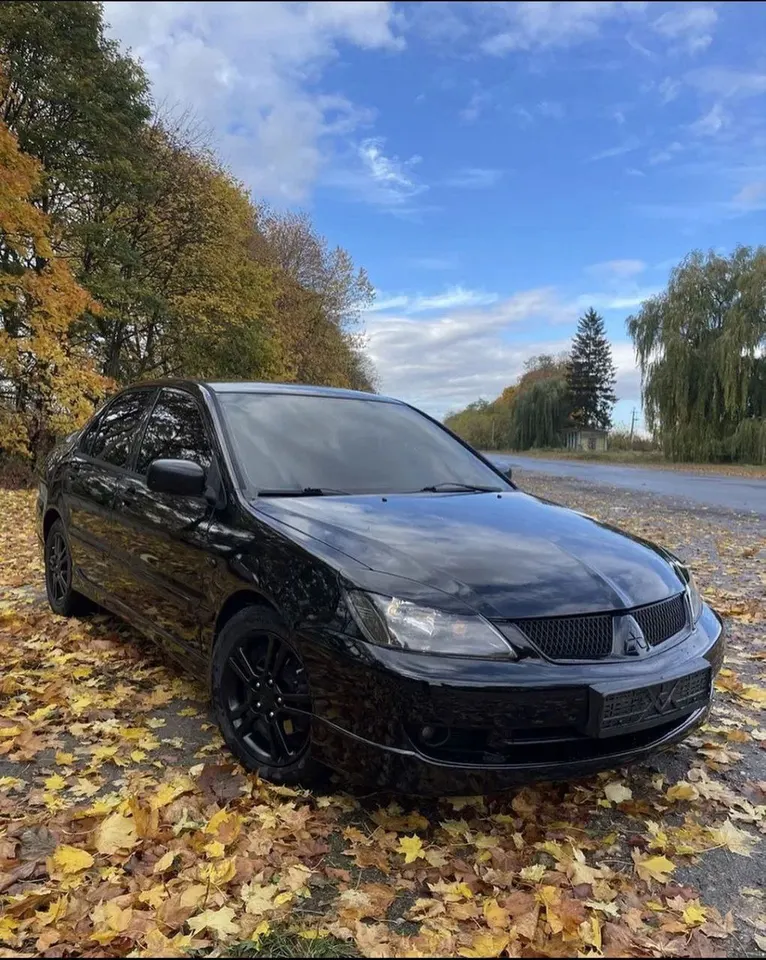 Mitsubishi lancer 9