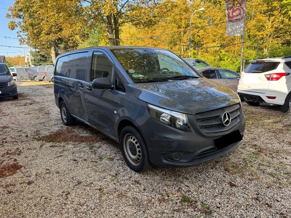 Mercedes-Benz eVito