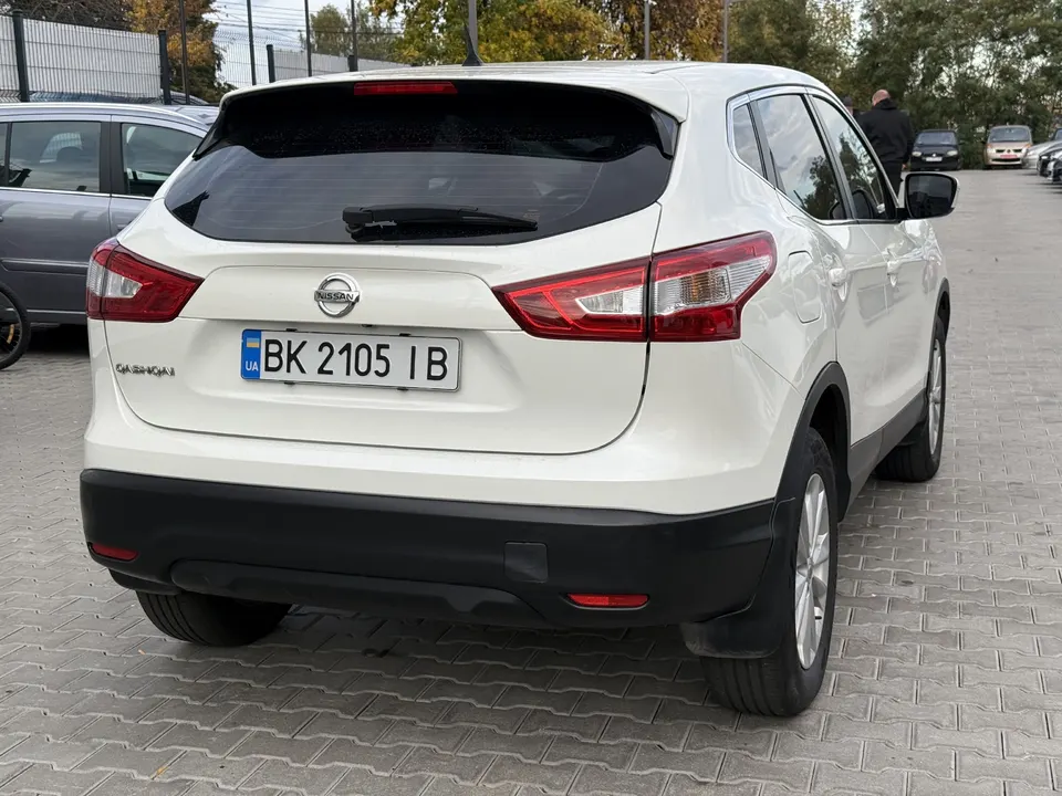 Nissan Qashqai — фото 7