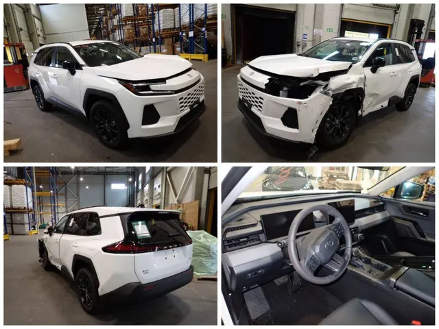 Toyota RAV4 2T36CRAV9TC000323 2.5л гибрид