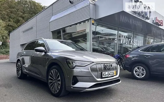 Audi e-tron