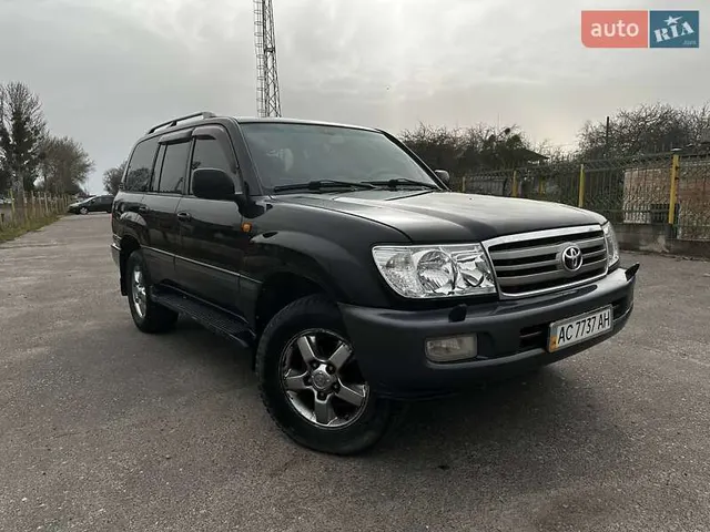 Toyota Land Cruiser