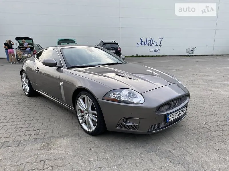 Jaguar XK