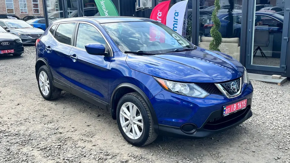 Nissan ROGUE SPORT S