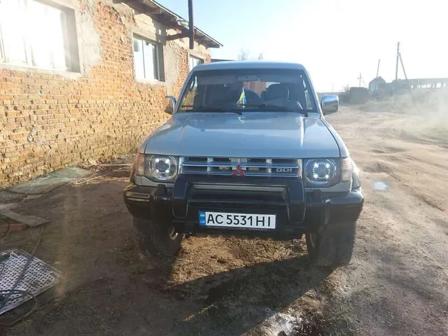 Mitsubishi Montero