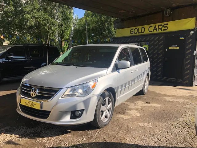 Volkswagen Routan