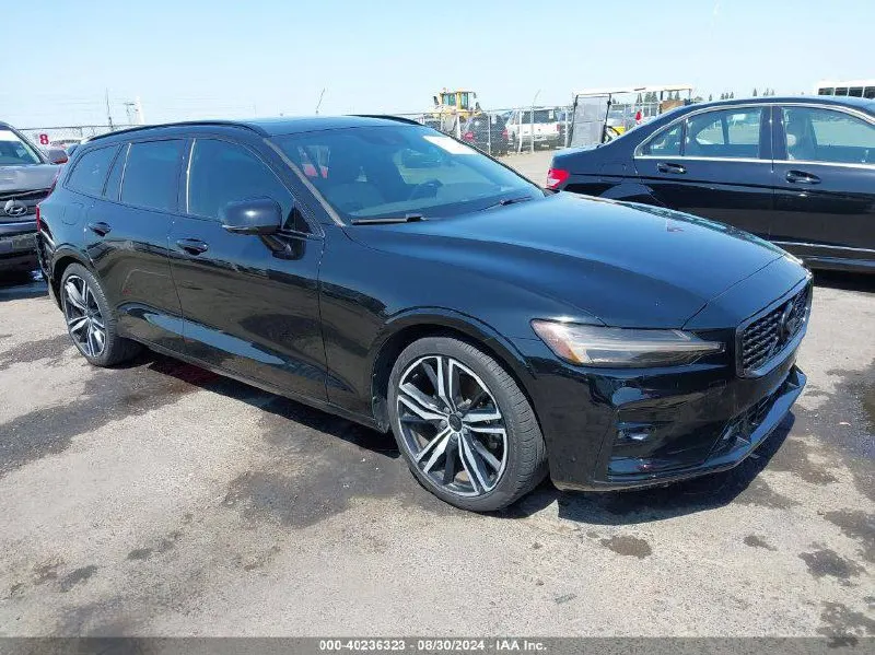 Volvo V60 T5 R-DESIGN