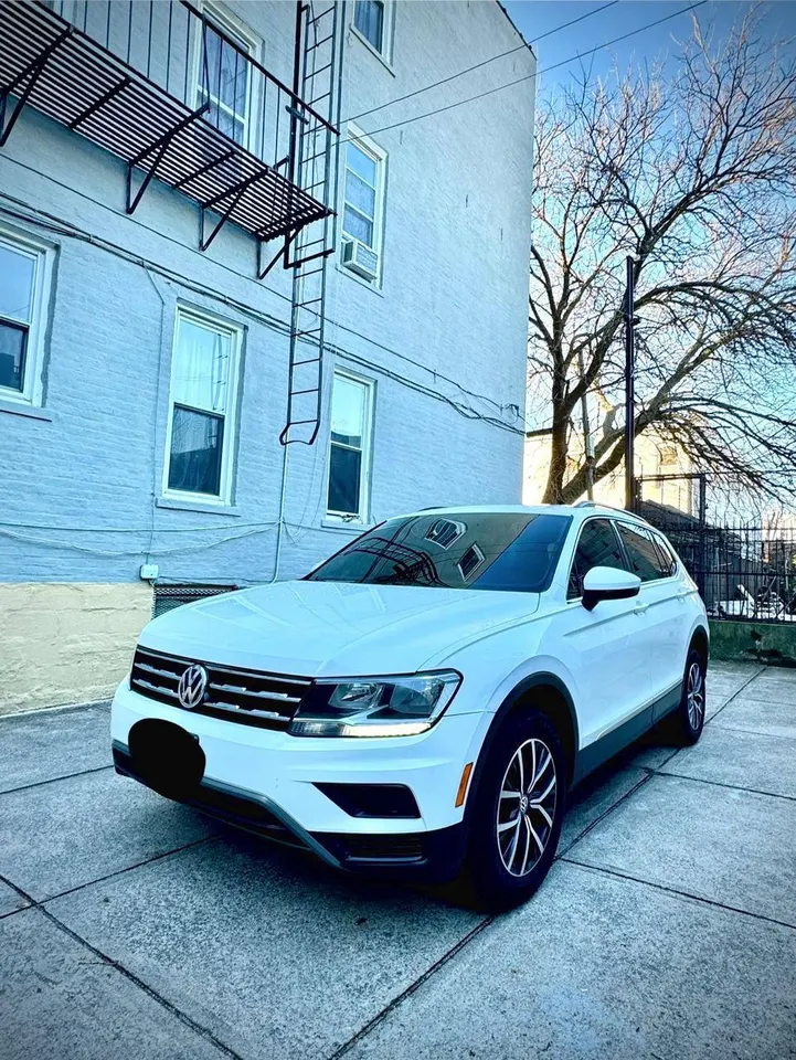 Volkswagen Tiguan SE