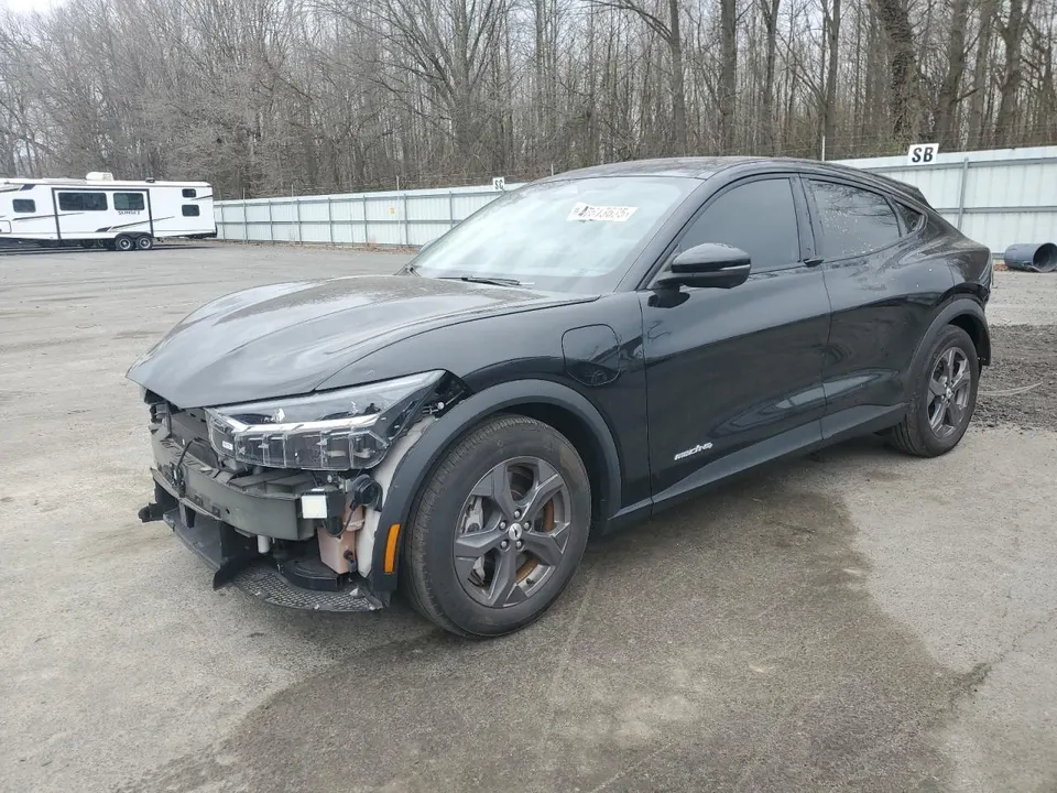Ford MUSTANG MACH-E SELECT