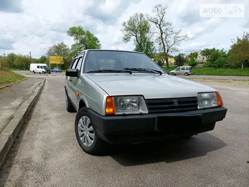 ВАЗ 2109