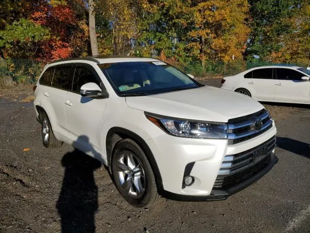 Toyota HIGHLANDER LIMITED