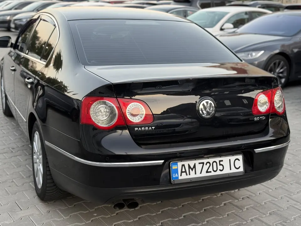 Volkswagen Passat — фото 9